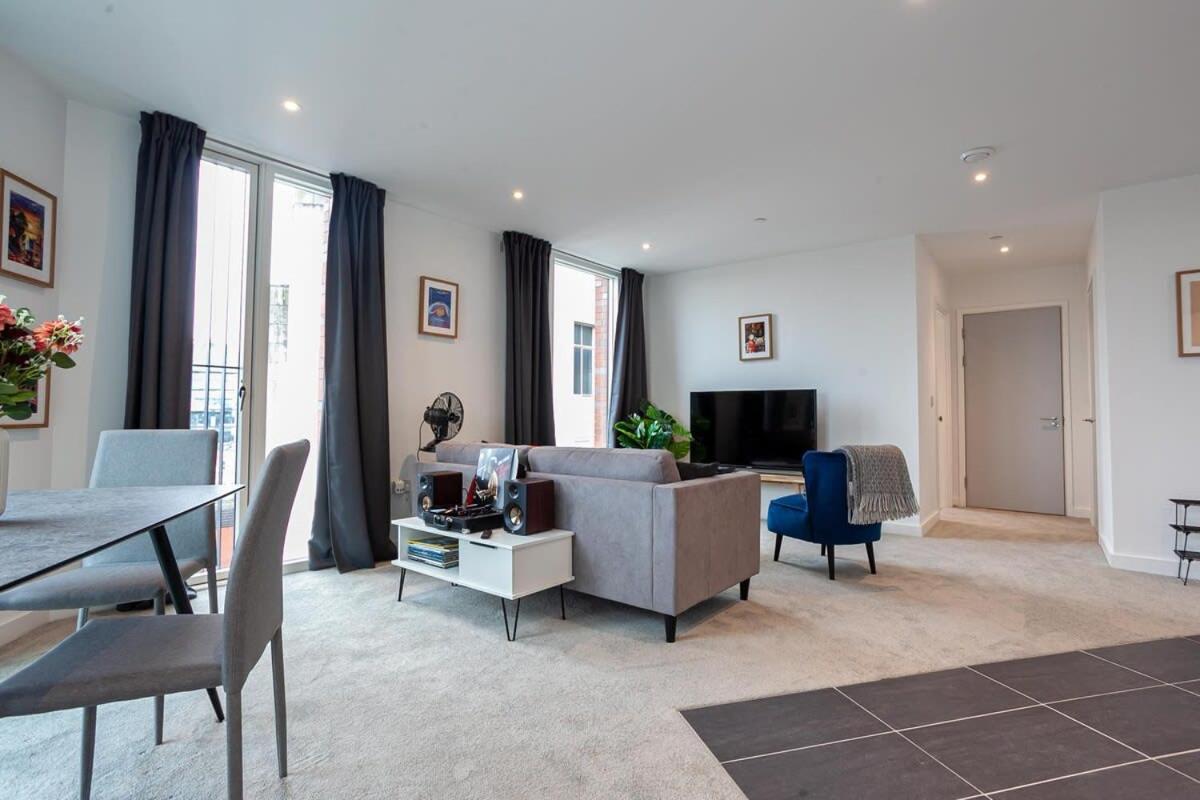 Spacious 2 Bed Apartment In Central Manchester Exteriör bild