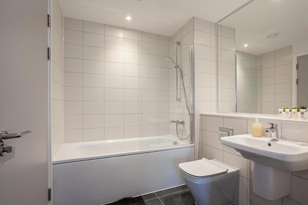 Spacious 2 Bed Apartment In Central Manchester Exteriör bild